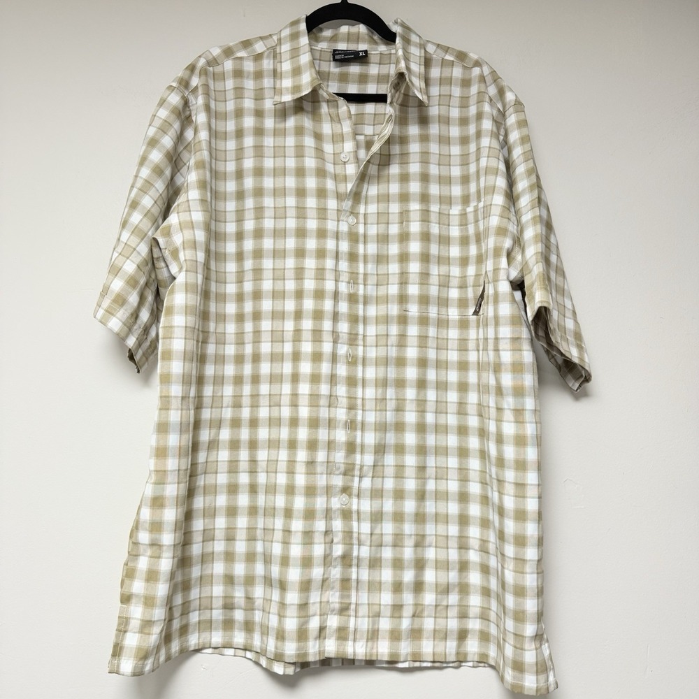 South Pole Men's Short Sleeve Button Up Size XL